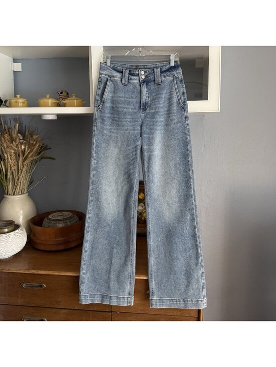 Judy Blue Denim - Judy Blue High Waisted Wide Leg Trouser Style Jean Size 5/27